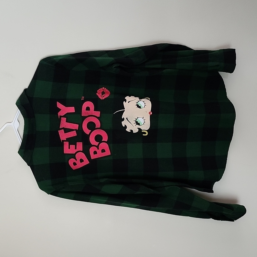 Betty Boop green black flannel button down shirt Women's size small granola girl